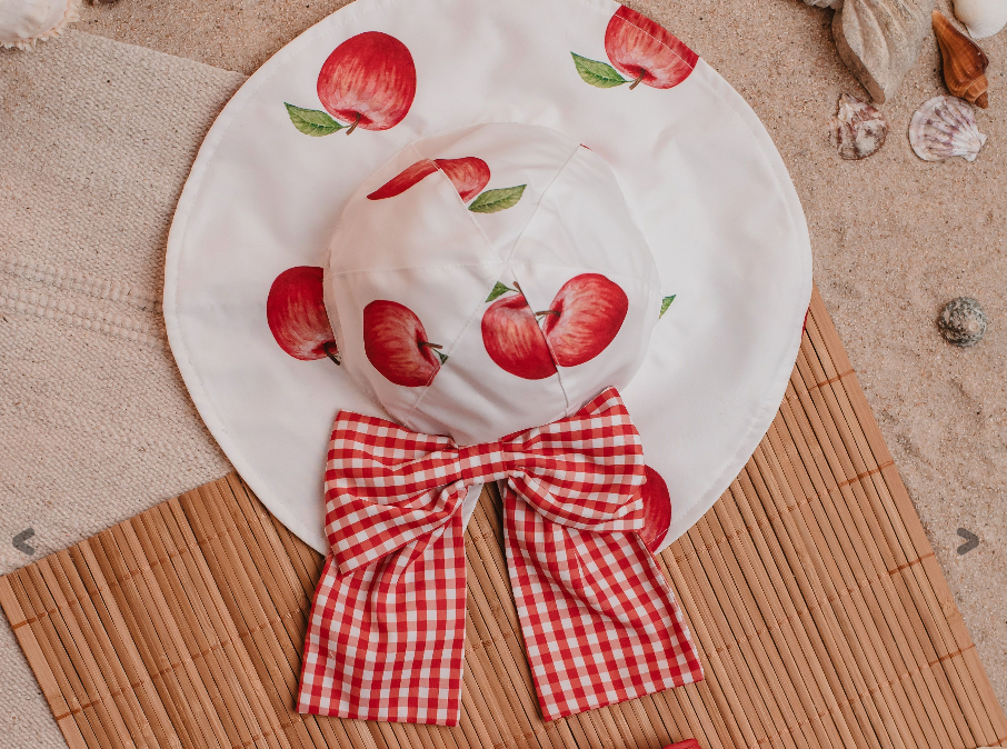 Apples Girls Hat - Meia Pata